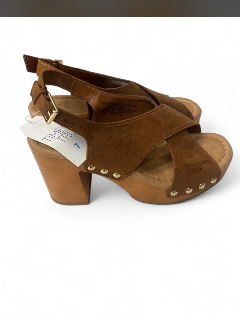 Time and Tru Women's Brown Crisscross Suede Slingback Sandals
